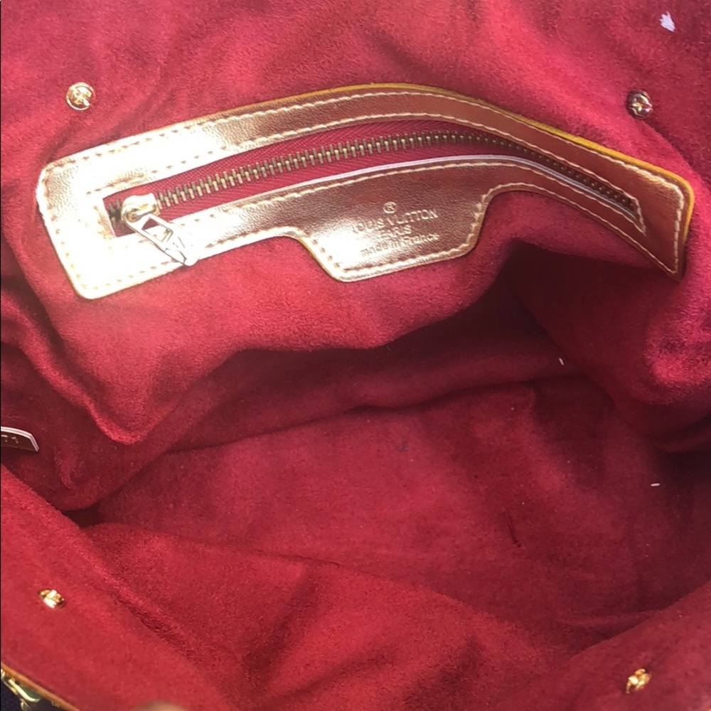 Purse - Picture 3 of 3